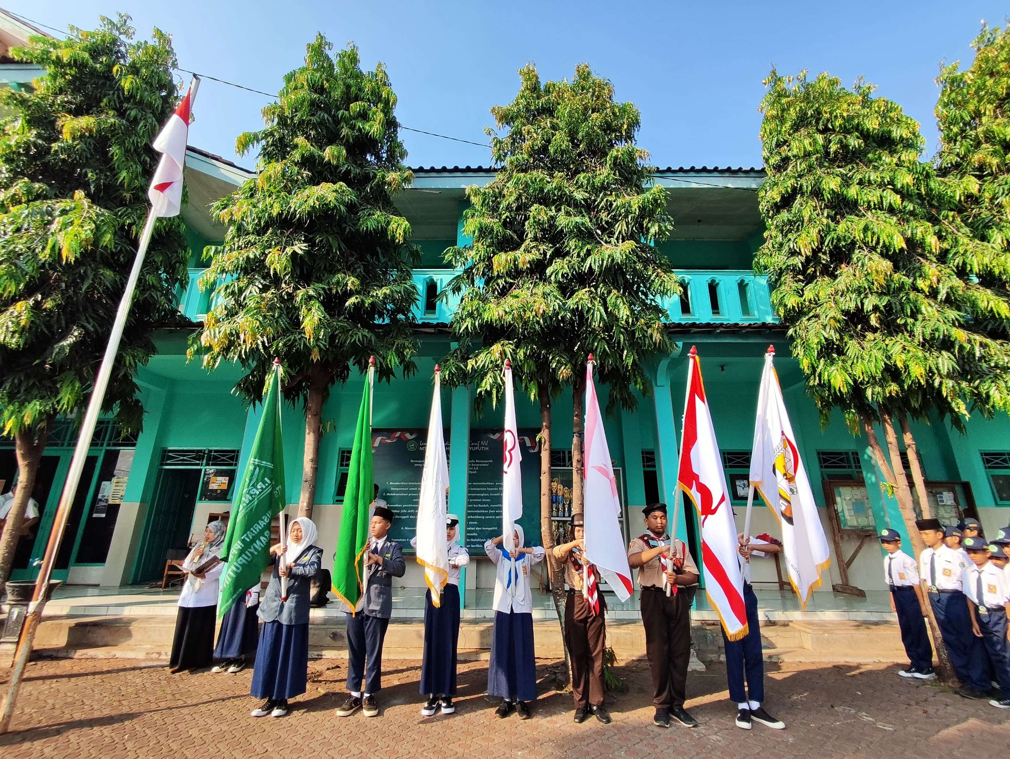 Pelantikan Seluruh Organisasi Siswa